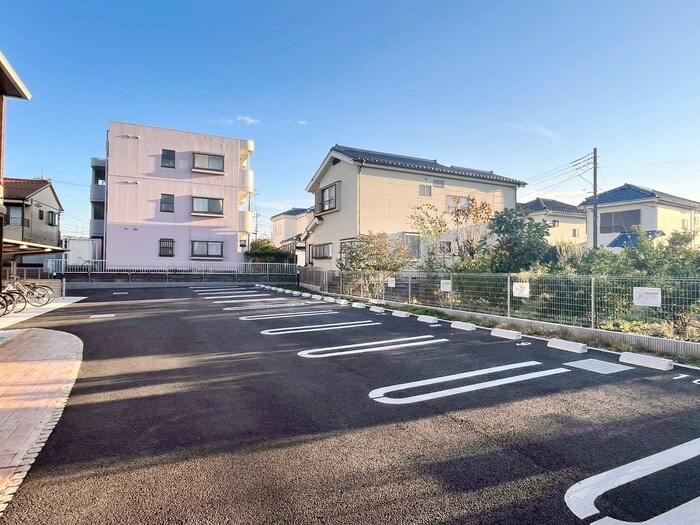 駐車場 スプリングサニー