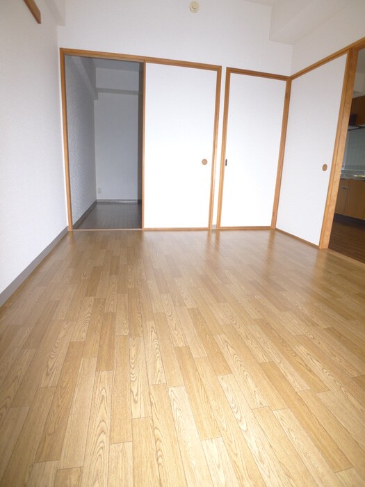 居室 ルミエル稲毛