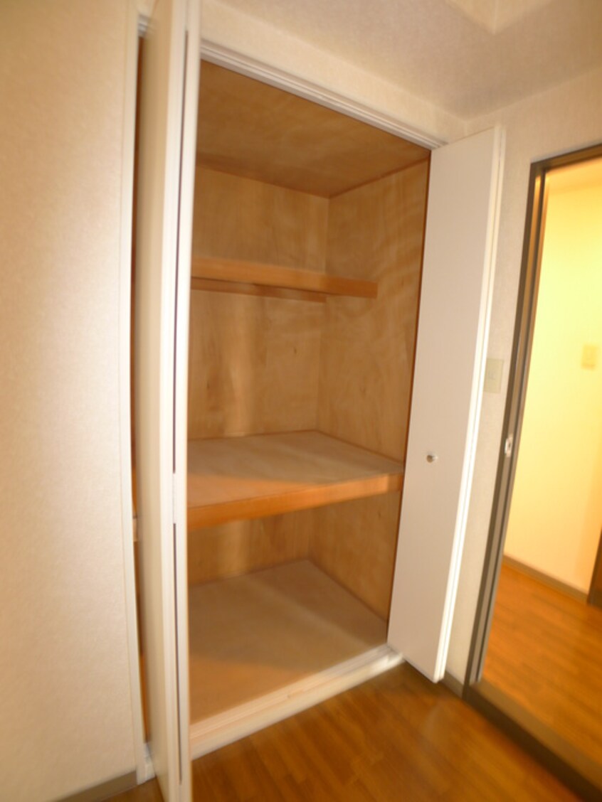 収納 ルミエル稲毛