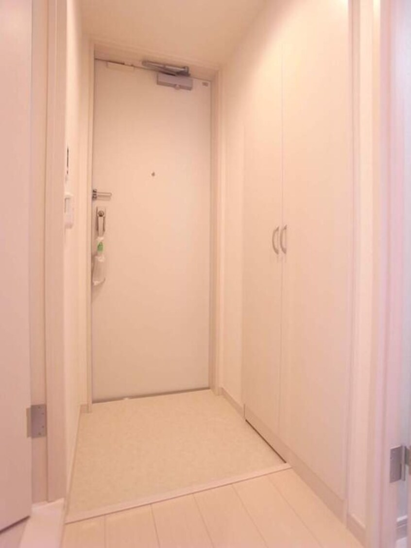 玄関 リブリ・カトルアルブル