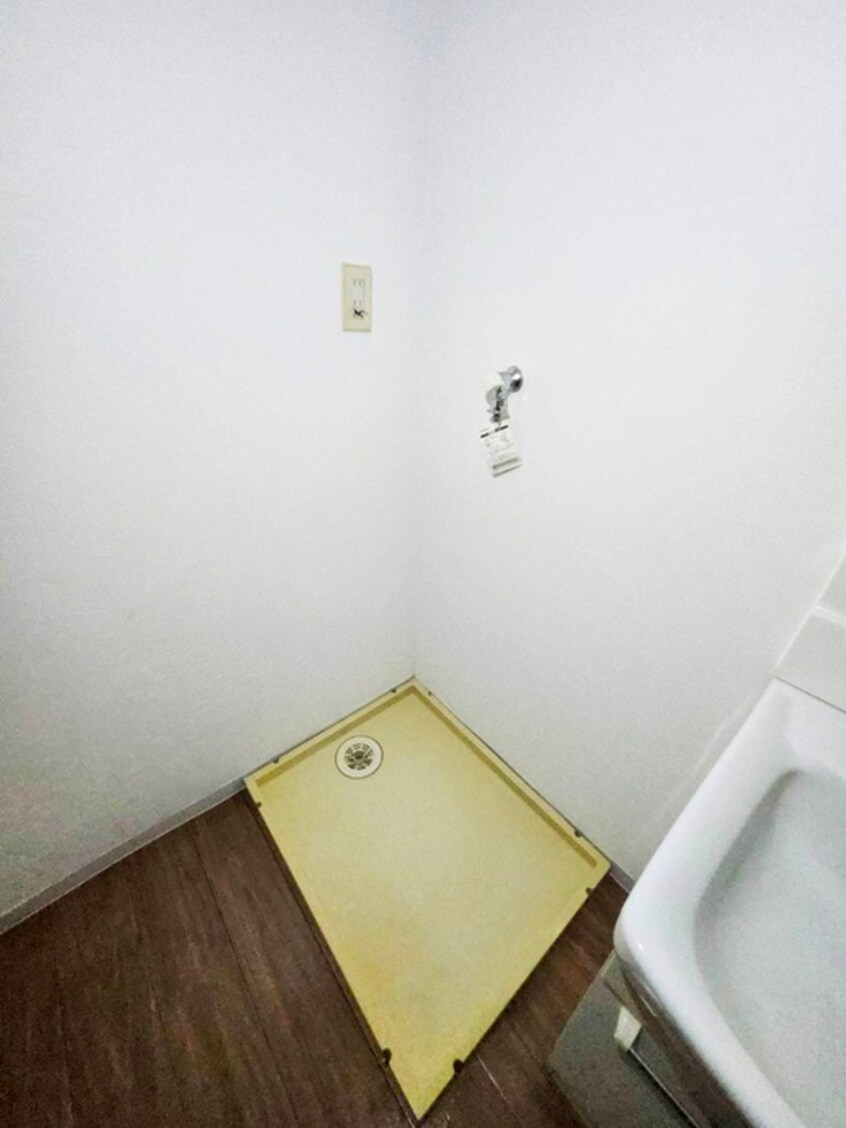 洗濯機置場 セザール衣笠公園(202)