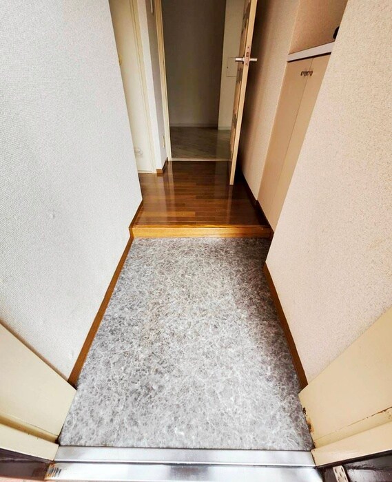 玄関 セザール衣笠公園(202)