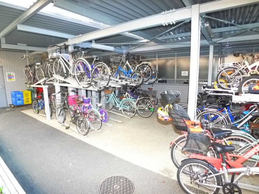 駐輪場 関寅ビル第5