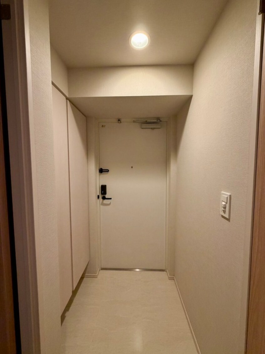 玄関 ｻﾞ･ｹﾝｼﾞﾝﾄﾝ･ﾚﾝｼﾞﾃﾞﾝｽときわ台