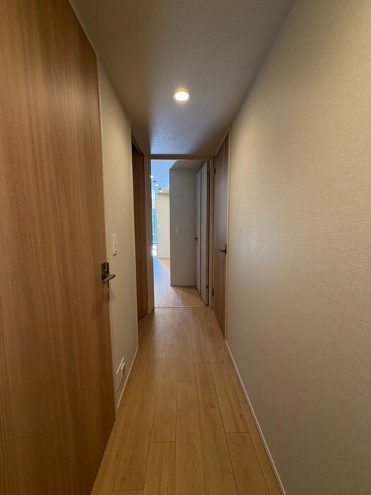 廊下 ｻﾞ･ｹﾝｼﾞﾝﾄﾝ･ﾚﾝｼﾞﾃﾞﾝｽときわ台