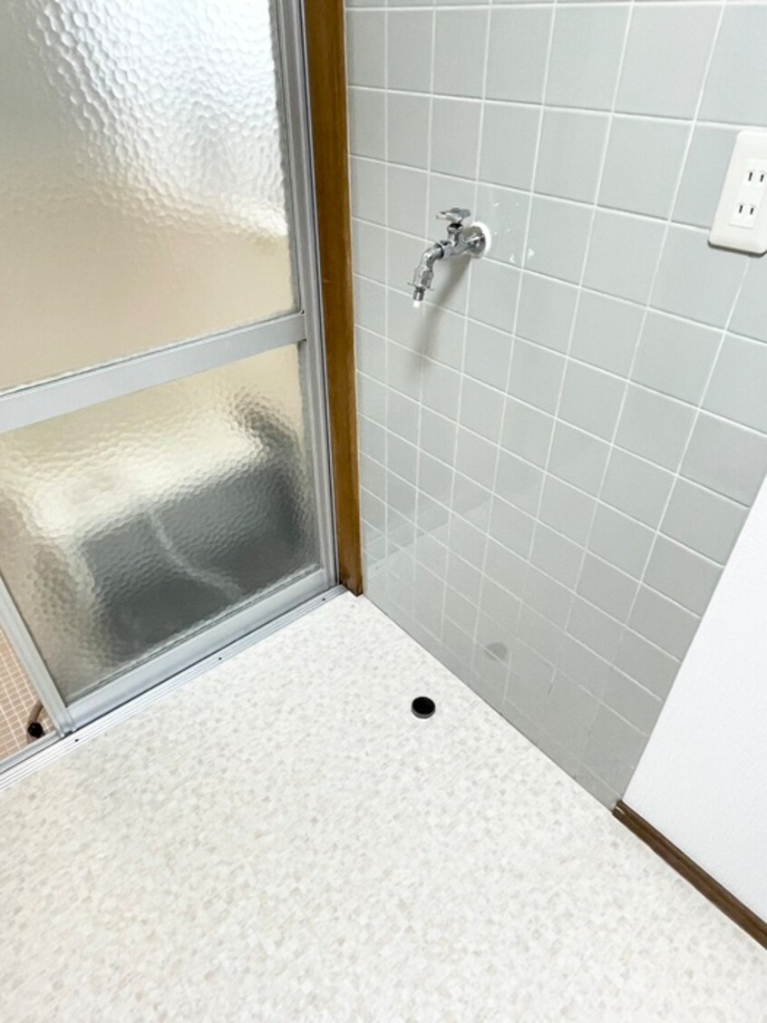 洗濯機置場 ハイツ上用賀