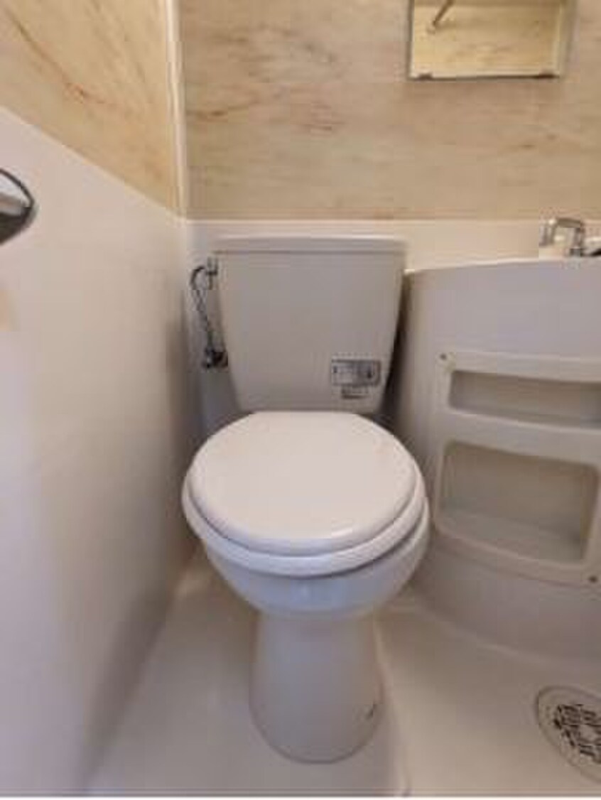 トイレ モナ－クマンション代々木上原