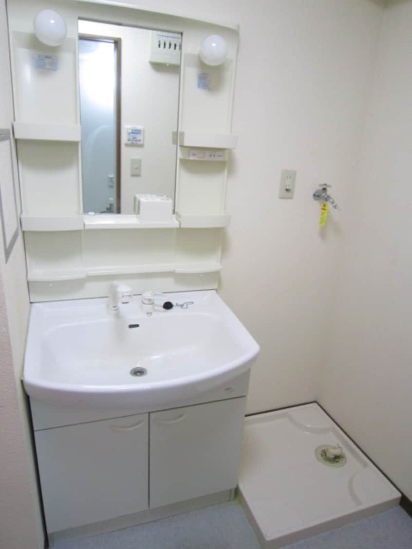 洗面 アンプル－ルフェ－ルドリ－ミ