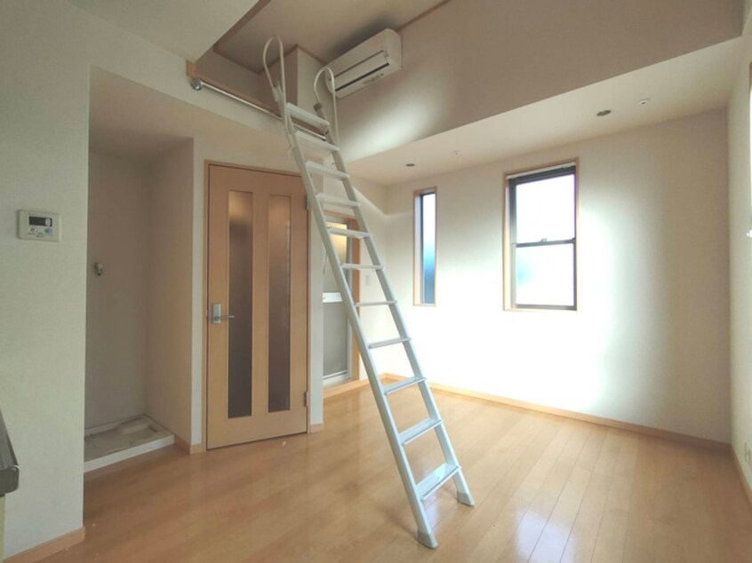 居室 ドゥ　クルール