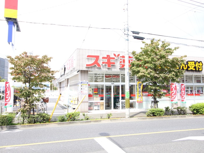 スギ薬局(ドラッグストア)まで38m エトワ－ルイズミ