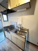 キッチン メイプルハイツ