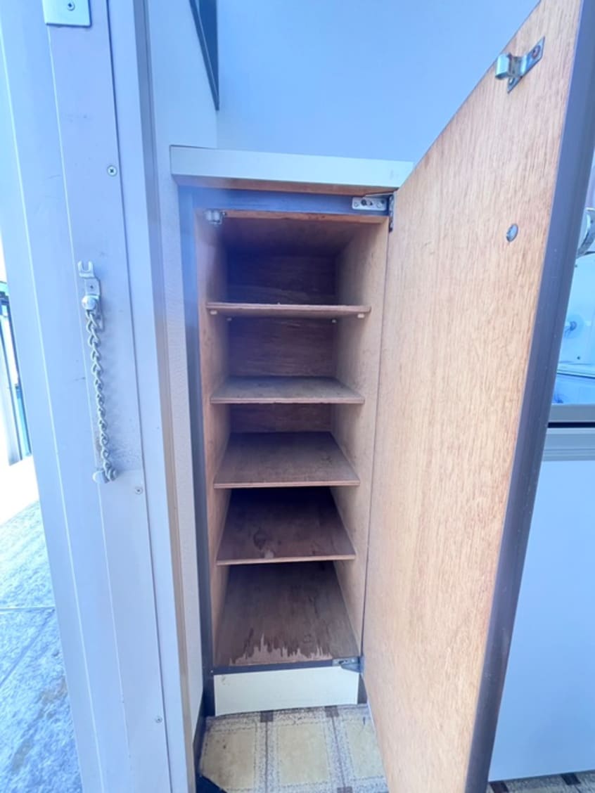 靴箱 メイプルハイツ