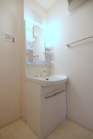 洗濯機置場 ロ－タス本郷