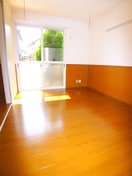 室内からの展望 ロ－タス本郷