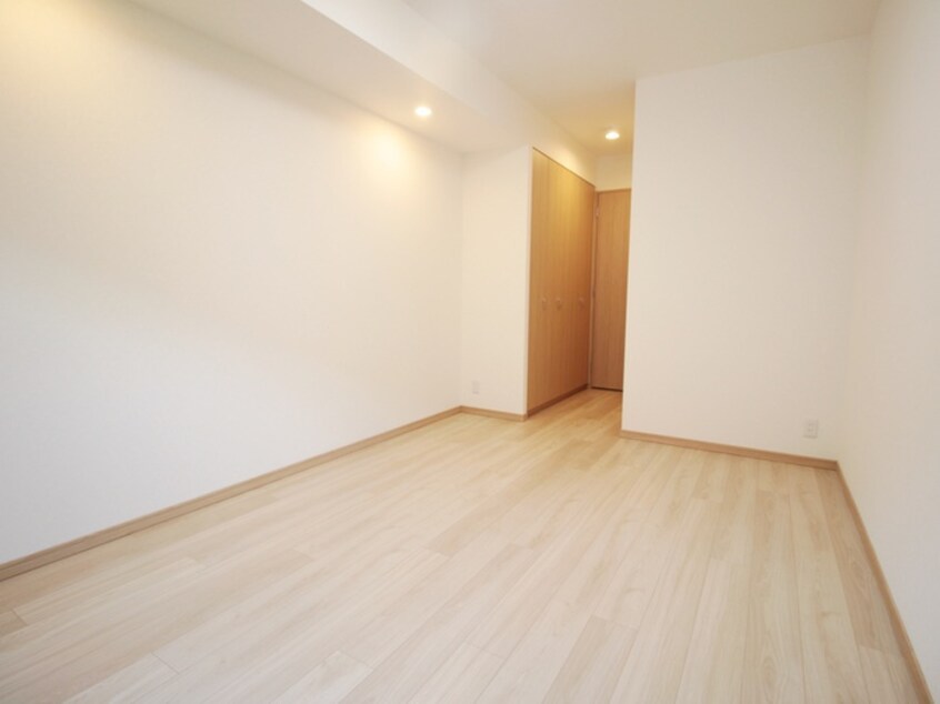 居室 ルーブル武蔵関弐番館（507）