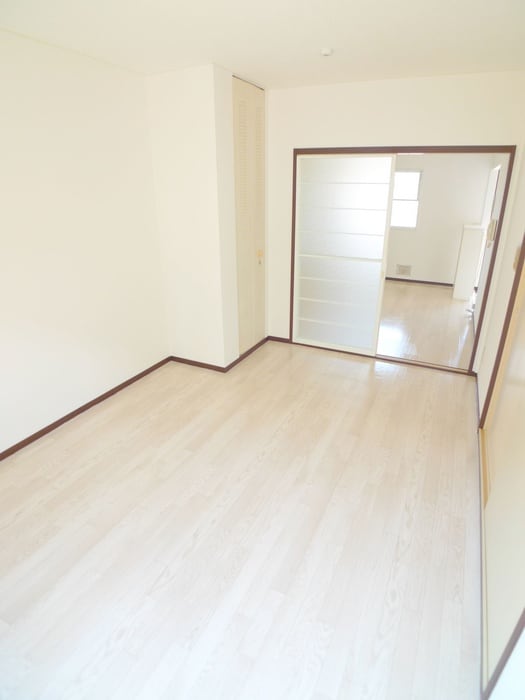 居室 ドミ－ル・エントピア