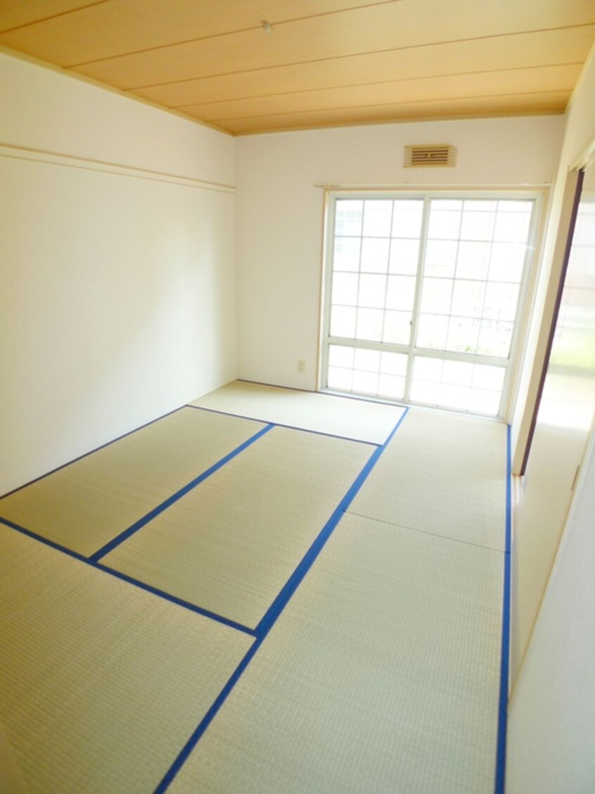 居室 ドミ－ル・エントピア