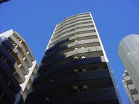 ｶﾞﾗ･ｽﾃ-ｼｮﾝ岩本町South（404）