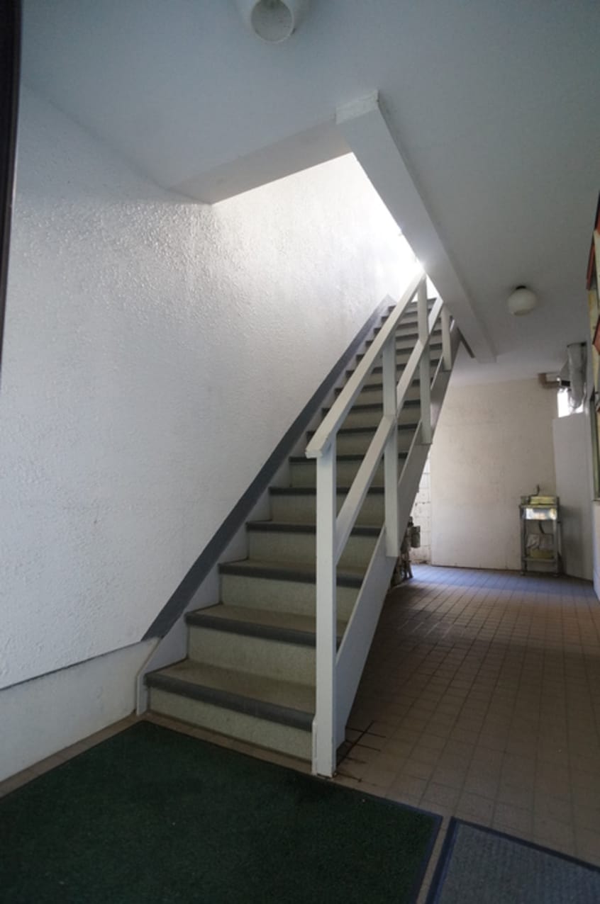 エントランス部分 朋悠館