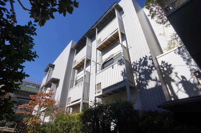 外観写真 朋悠館