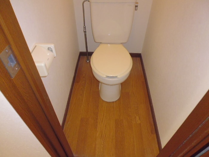 トイレ アイビ－白山