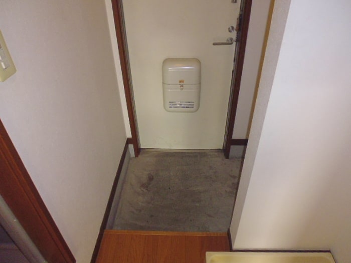 玄関 アイビ－白山