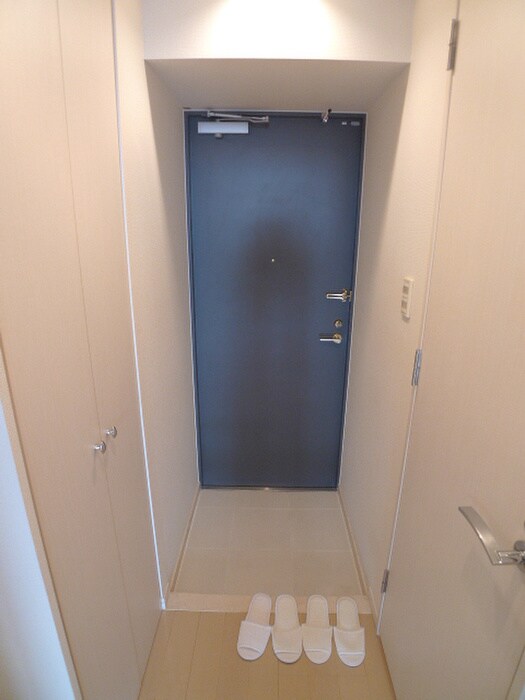 玄関 コンフォリア谷塚