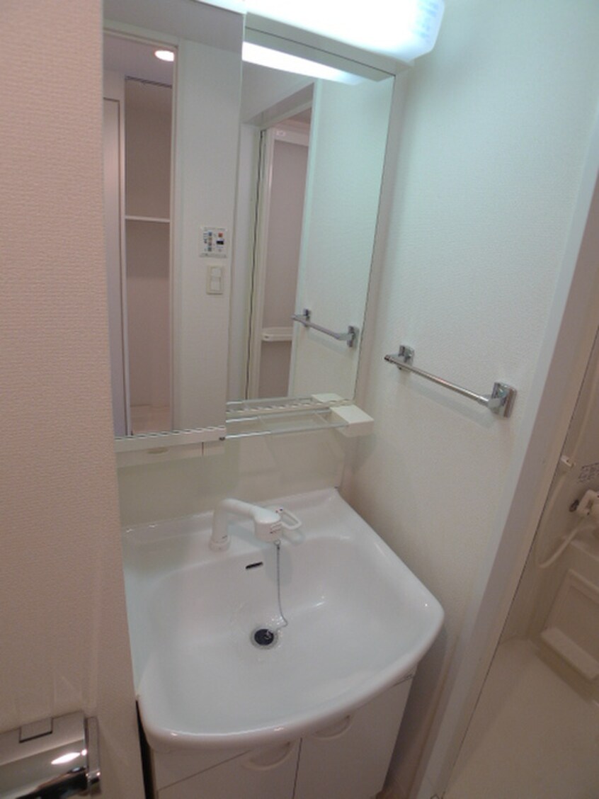 洗面 コンフォリア谷塚