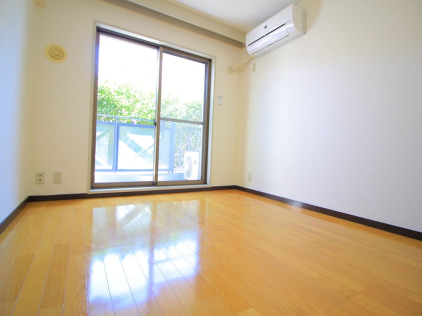 居室 エルハイツ成増（Ｅ１０３）