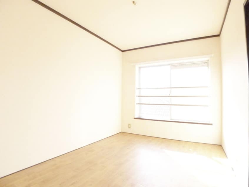 居室 エステ－ト新松戸