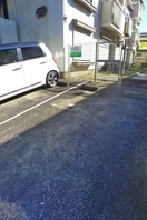 駐車場 エステ－ト新松戸