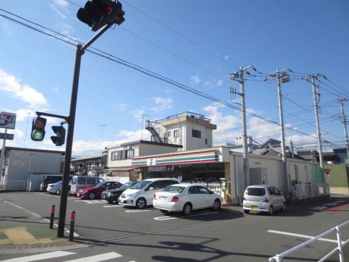 セブンイレブン(コンビニ)まで613m ハイツ一の森Ⅰ