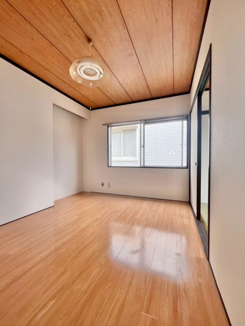 居室 コスモハイツ