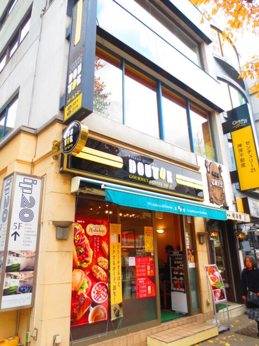 ドトール(カフェ)まで100m Ｍ／Ｆ