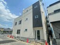 建築中
