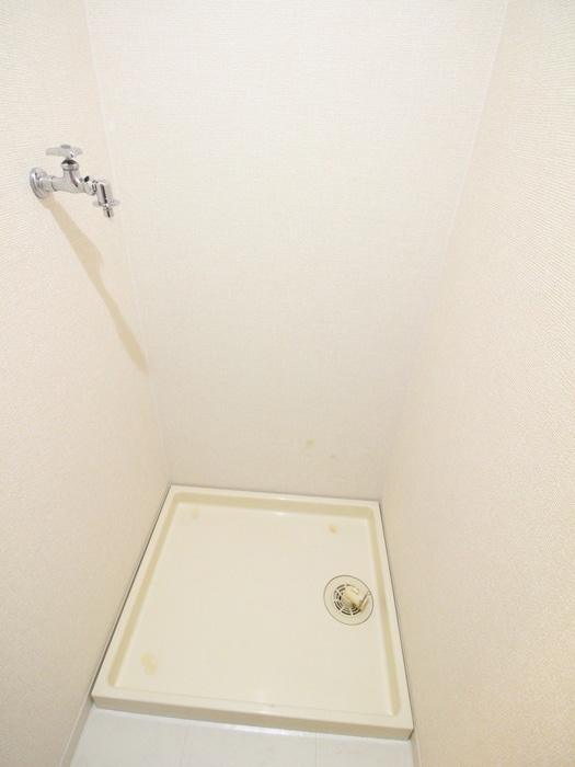 洗濯機置場 クレッセ