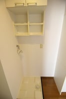 洗濯機置場 ｳｨｽﾃﾘｱﾊｲﾂ