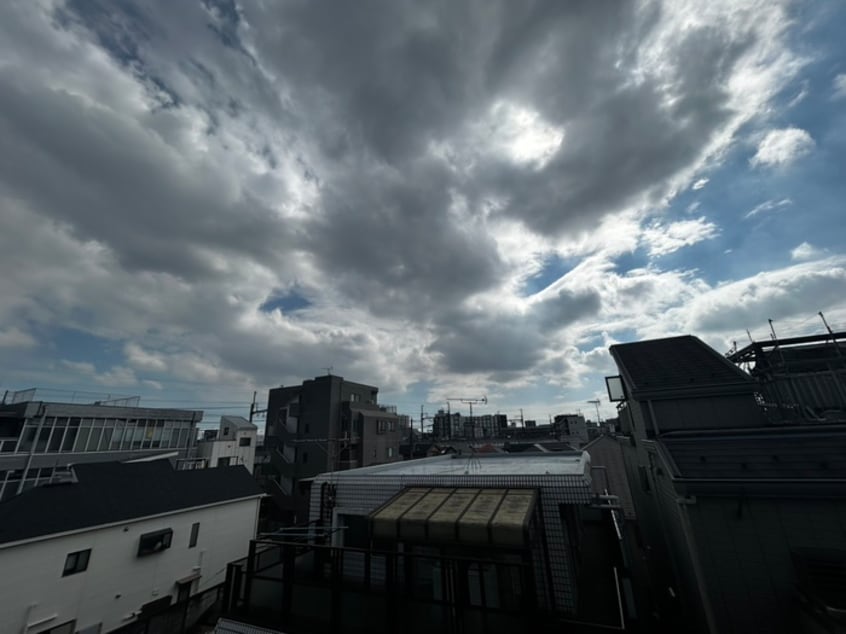 室内からの展望 ｳｨｽﾃﾘｱﾊｲﾂ