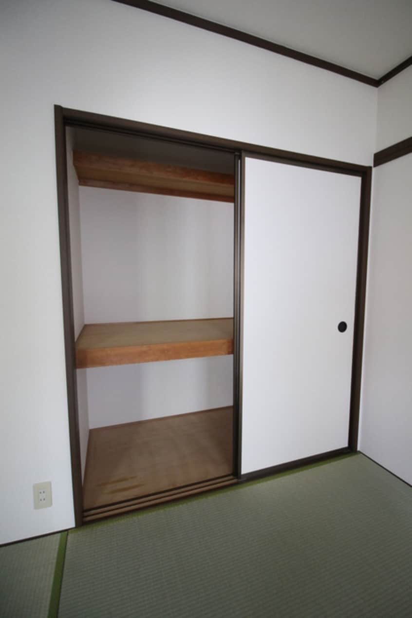 収納 グランハイム清水弐番館