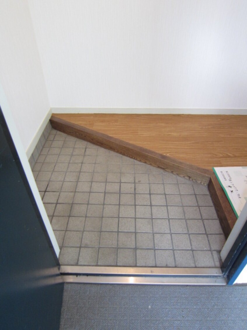 玄関 マリ－ナ三浦海岸