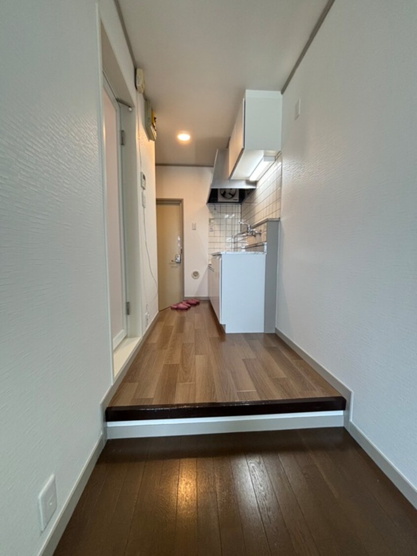 廊下 アネックス上野毛