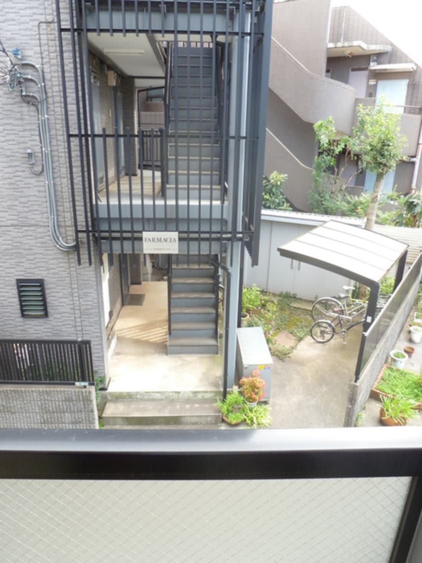 室内からの展望 マイム桜上水