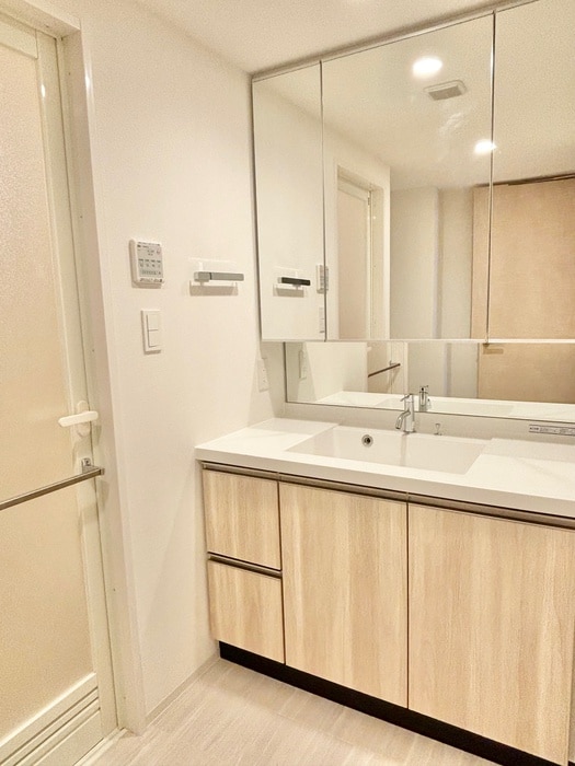 洗面 コンフォリア・リヴ板橋