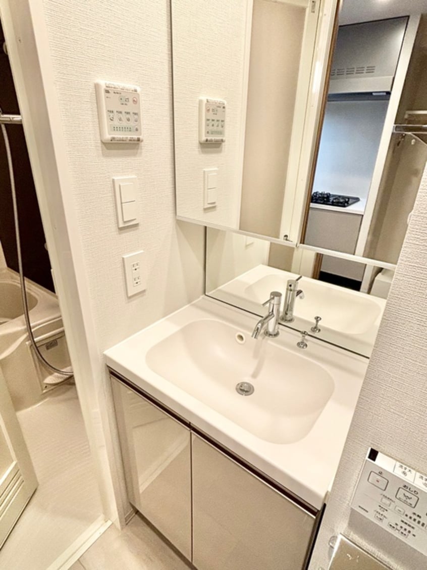 洗面 コンフォリア・リヴ板橋