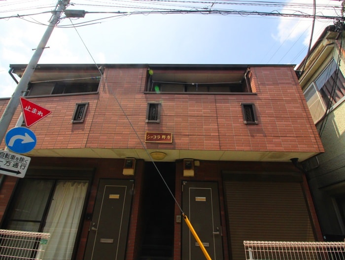 エントランス部分 ショコラ野方