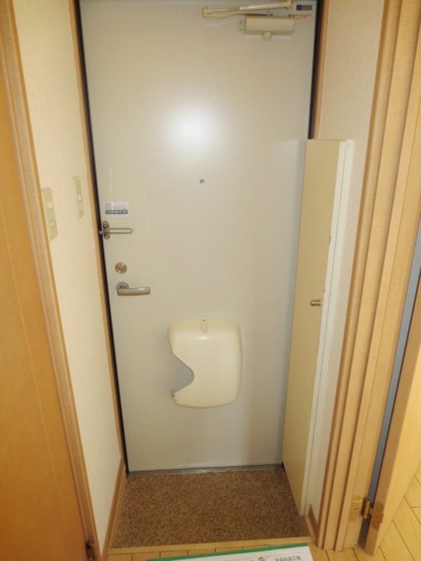 玄関 ショコラ野方