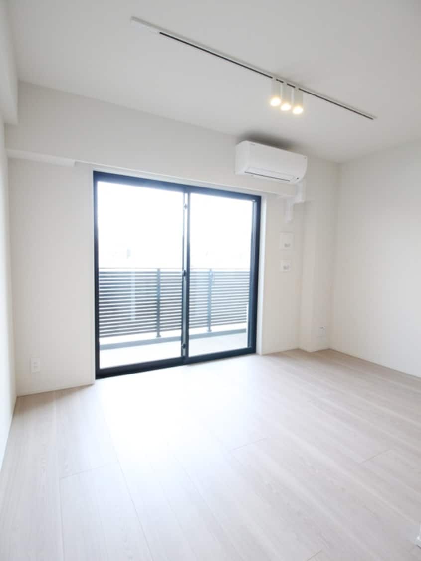 居室 オープンブルーム二子