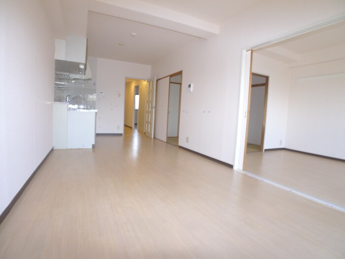 居室 エクセルハイム城山