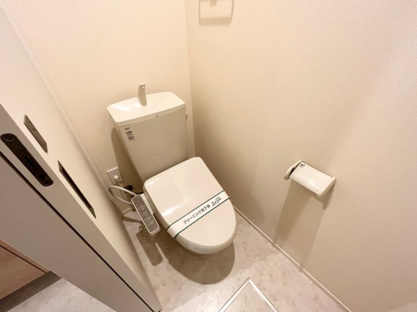 トイレ サンライズⅥ