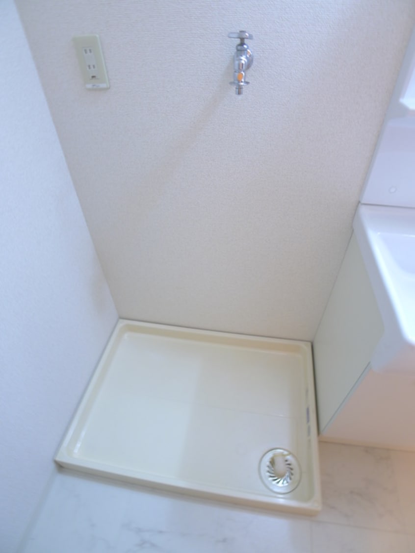 洗濯機置場 フロ－ラ稲毛